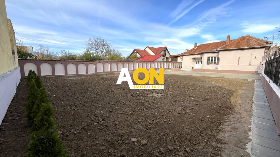 Casa-Vila de vanzare Alba Iulia-Centru - Poză 2