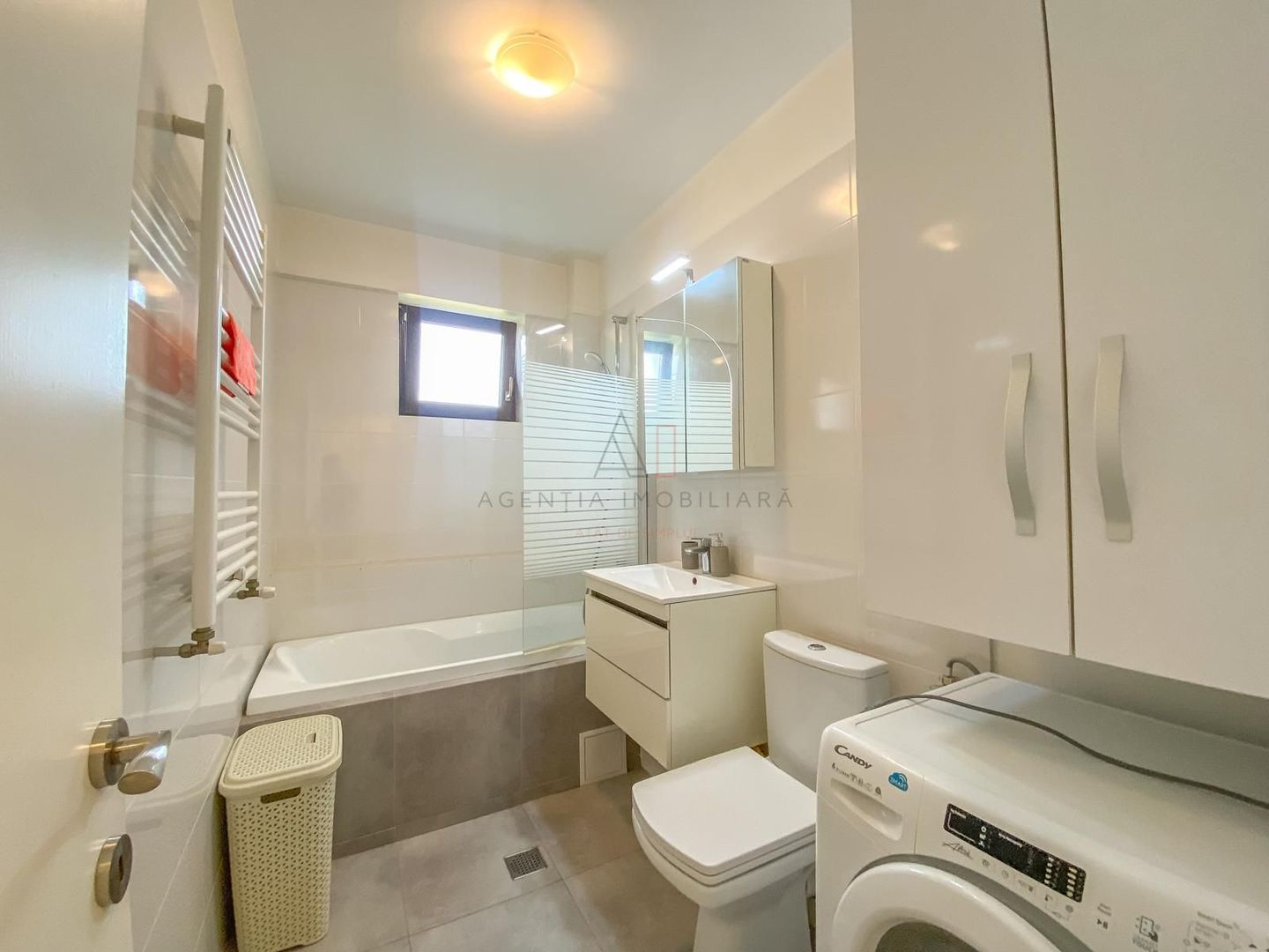 2 camere Ozana I Loc parcare I Boxa - Poză 9