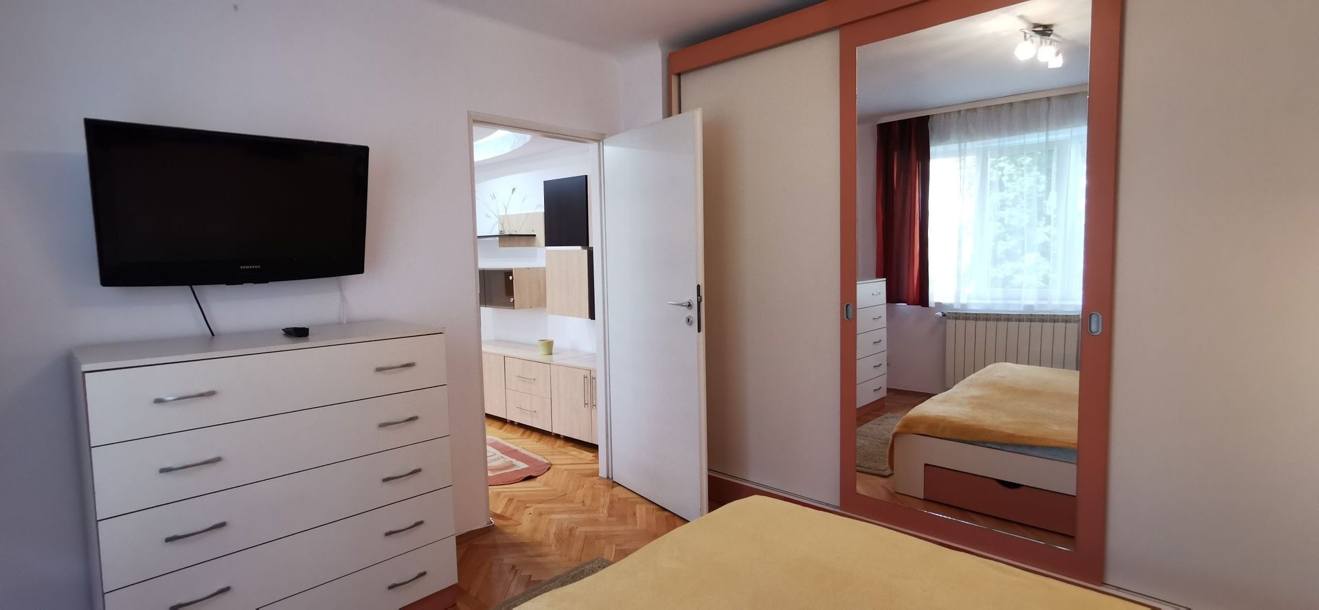 Apartament 2 CAM 55MP Central  Piata Mihai Viteazu - Poză 5