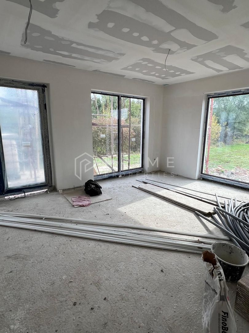 Casă nouă tip duplex izolat fonic în Livezeni - Poză 10