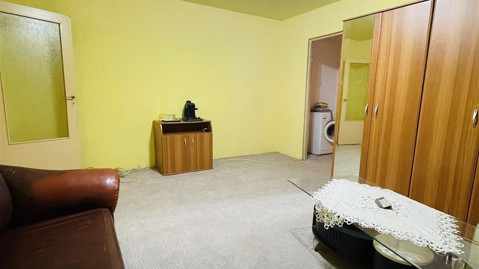 Apartament cu 2 camere semidecomandat Rogerius - Poză 1