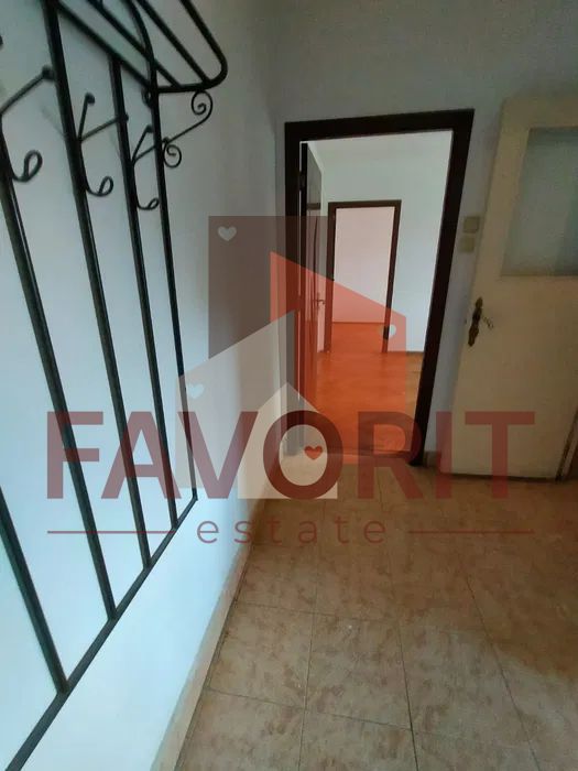 Apartament 2 camere, zona Sagului - Poză 5