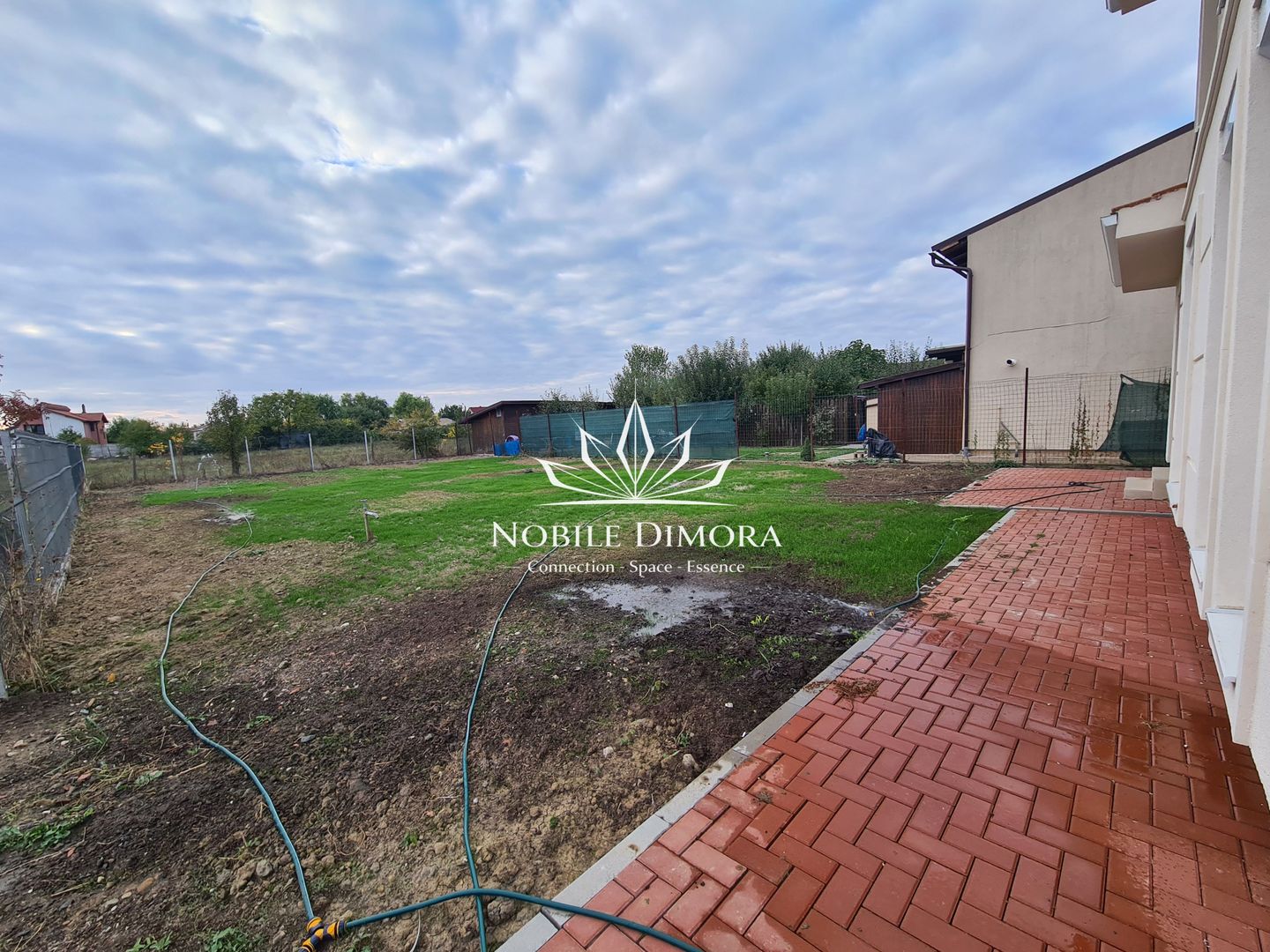 Duplex modern cu 5 camere si 2 bai - curte de 750mp in Ghiroda - Poză 16