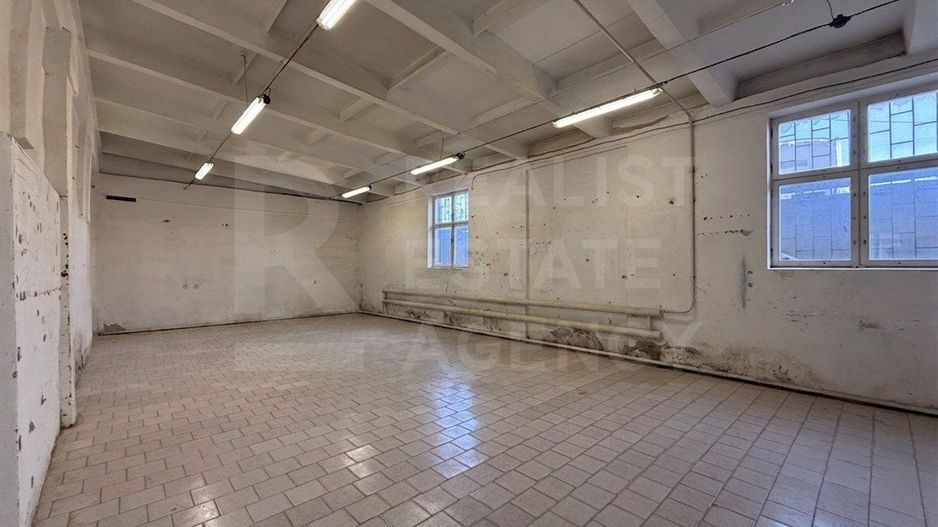 Chirie, spatiu industrial , 1500 mp, str. Calea Iesilor, Sculeni - Poză 6