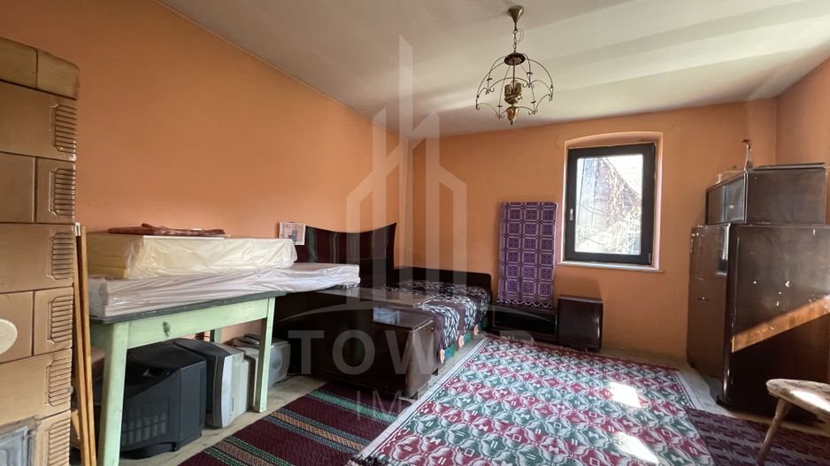 Casă individuală | 2 corpuri | Șură și anexe | teren 1460 mp – Porumbacu De Jos - Poză 8