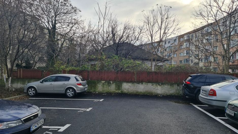 Dacia - Casa cu pozitie deosebita, cu teren in suprafata de 774,86 mp - Poză 3