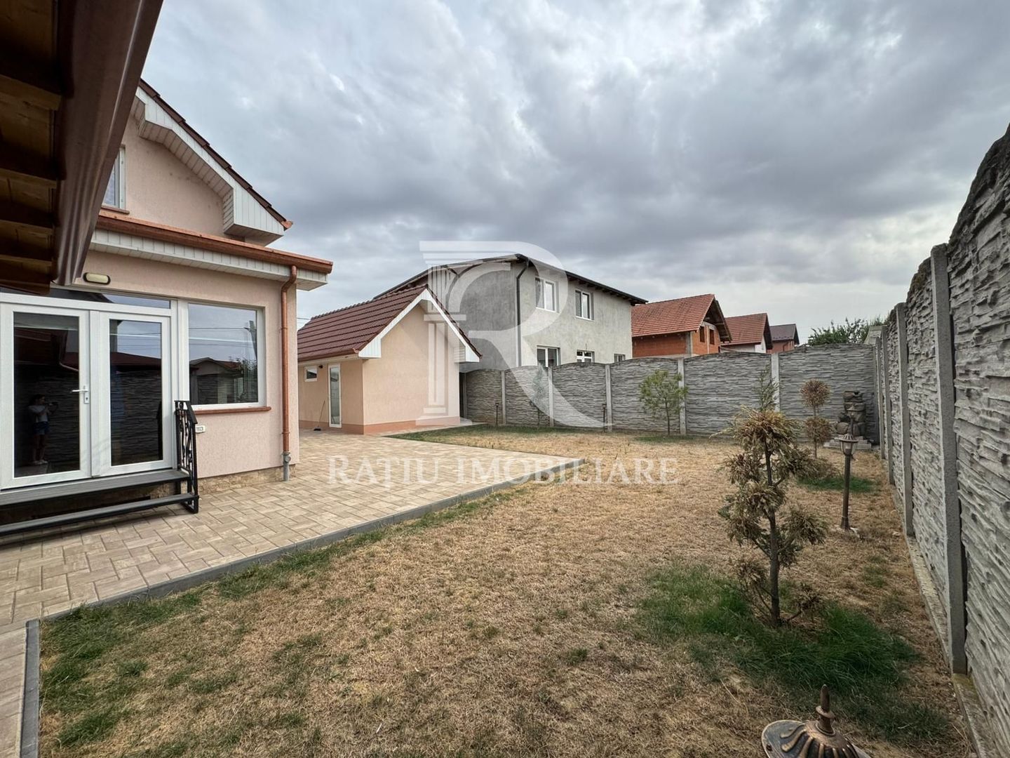 Casa cu etaj de inchiriat | Santandrei | Bihor - Poză 21
