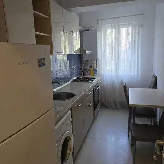Apartament 2 camere de închiriat Apărătorii Patriei - Poză 5