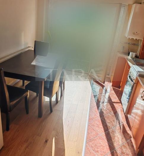 Apartament modern cu 2 camere, balcon și lift. - Poză 3