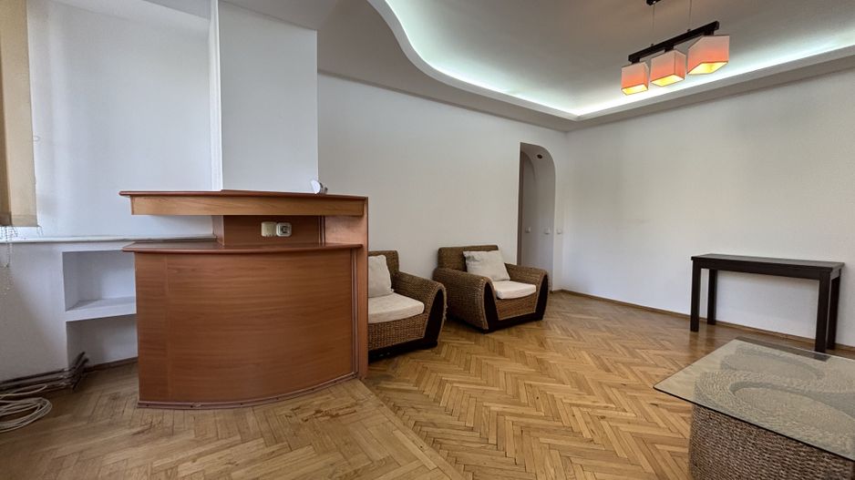 Apartament 3 camere | Etaj 1 | Centrală proprie | Instalații - Poză 3