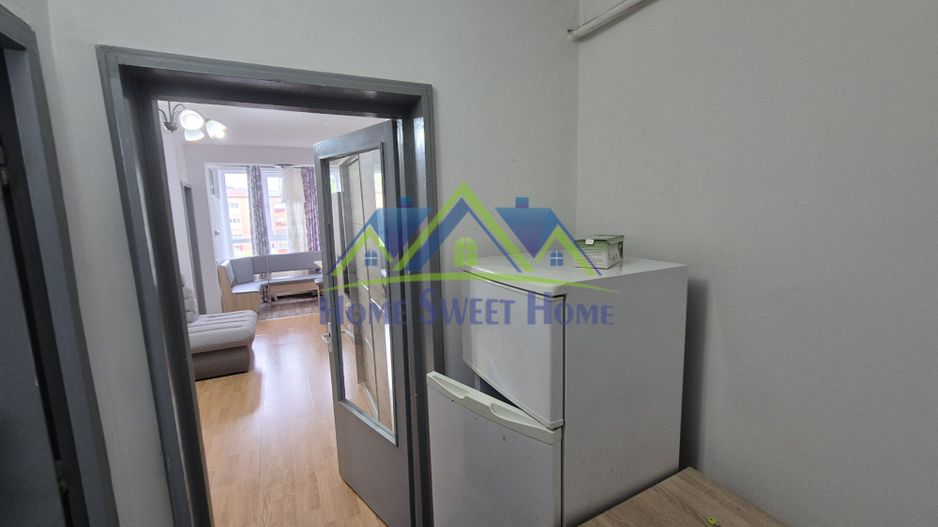 🏡 De închiriat garsoniera in G1, Hunedoara, et. 4, mobilata, balcon! - Poză 1