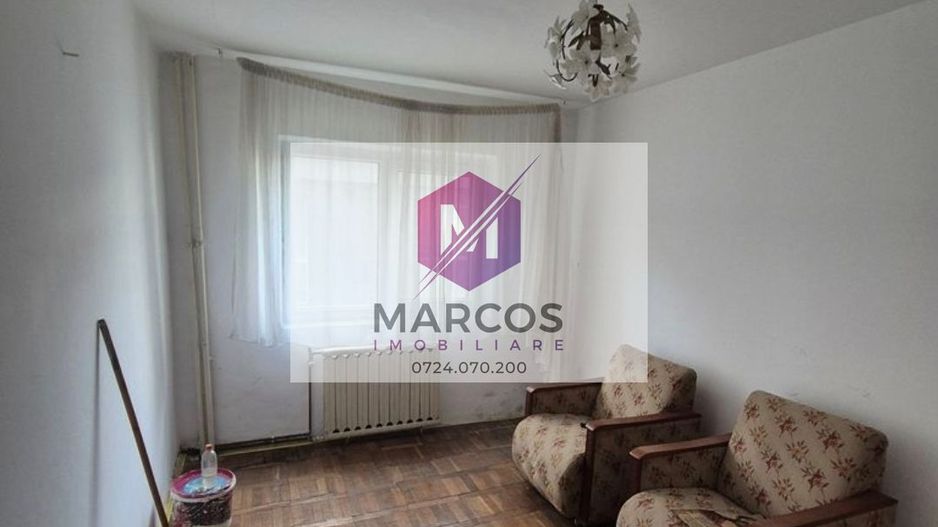 Vand apartament 3 camere Lunca - Poză 6