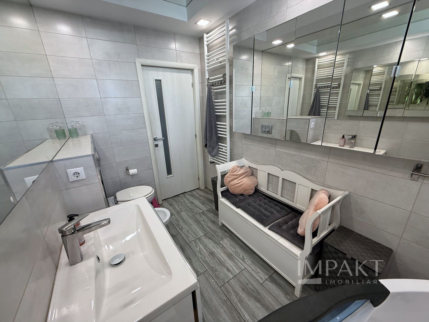 0% COMISION Apartament cu 2 camere și terasă de 53 mp , Zona VIVO - Poză 11