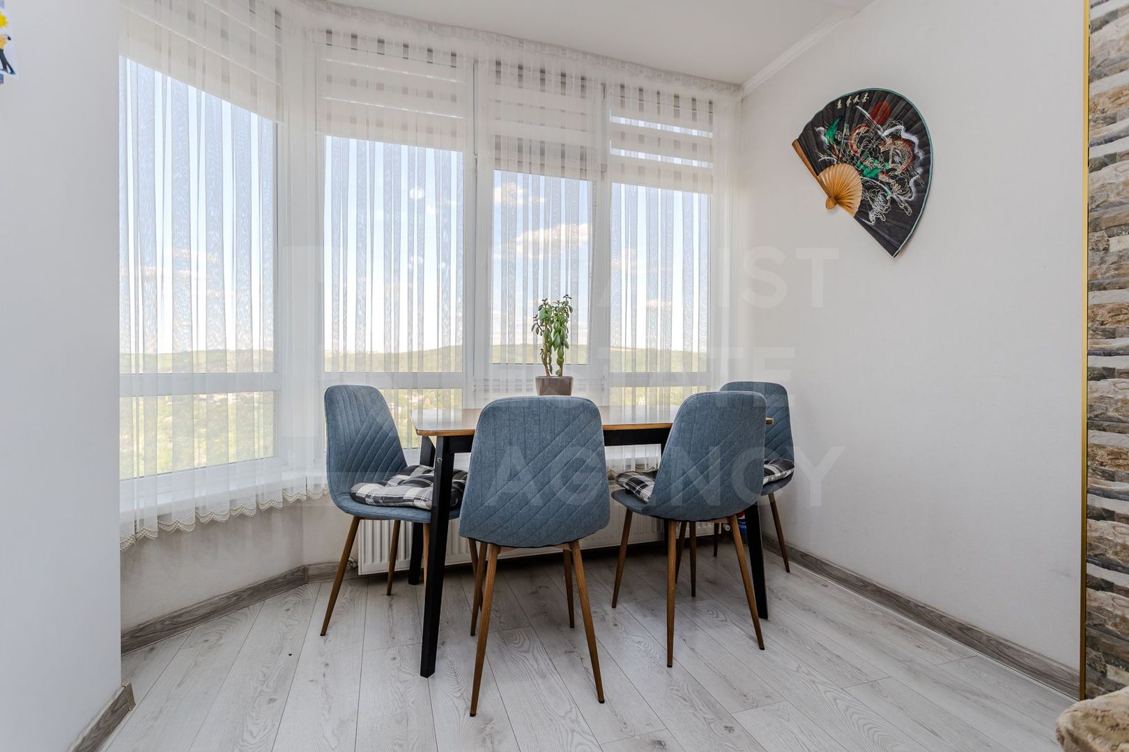 Vânzare, apartament, 3 camere, str. Ginta Latină, sectorul Ciocana - Poză 13