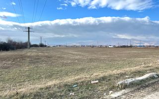 Teren intravilan pretabil hala, toate utilitatile - Poză 5