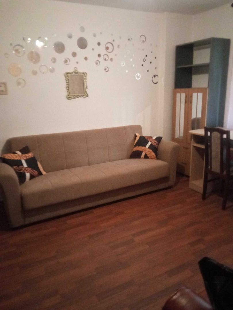 De închiriat apartament 2 camere Constantin Brâncoveanu - Poză 1