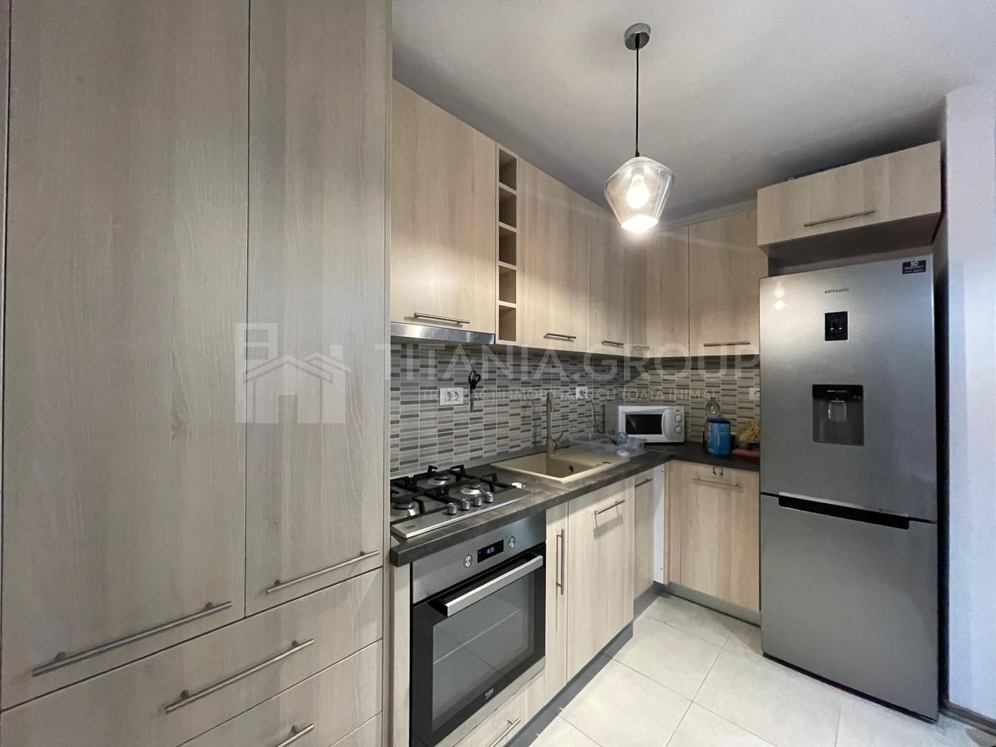 Apartament 2 camere+boxa, TopCity Coresi, short long term, pet friendly - Poză 2
