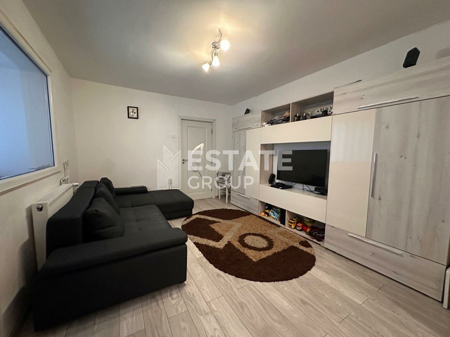 Apartament cu 2 camere mobilat si utilat in zona Girocului - Poză 1