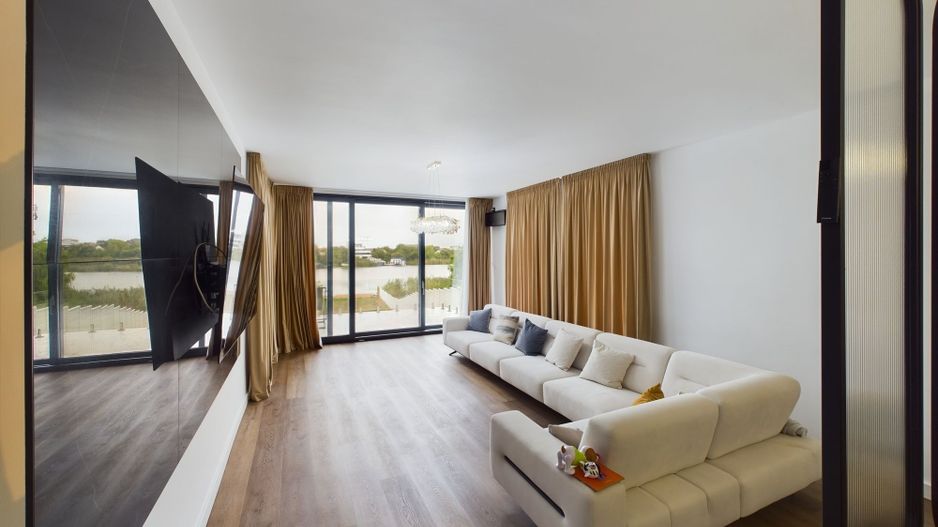 Vilă extravagantă pe Lacul Snagov - Poză 6