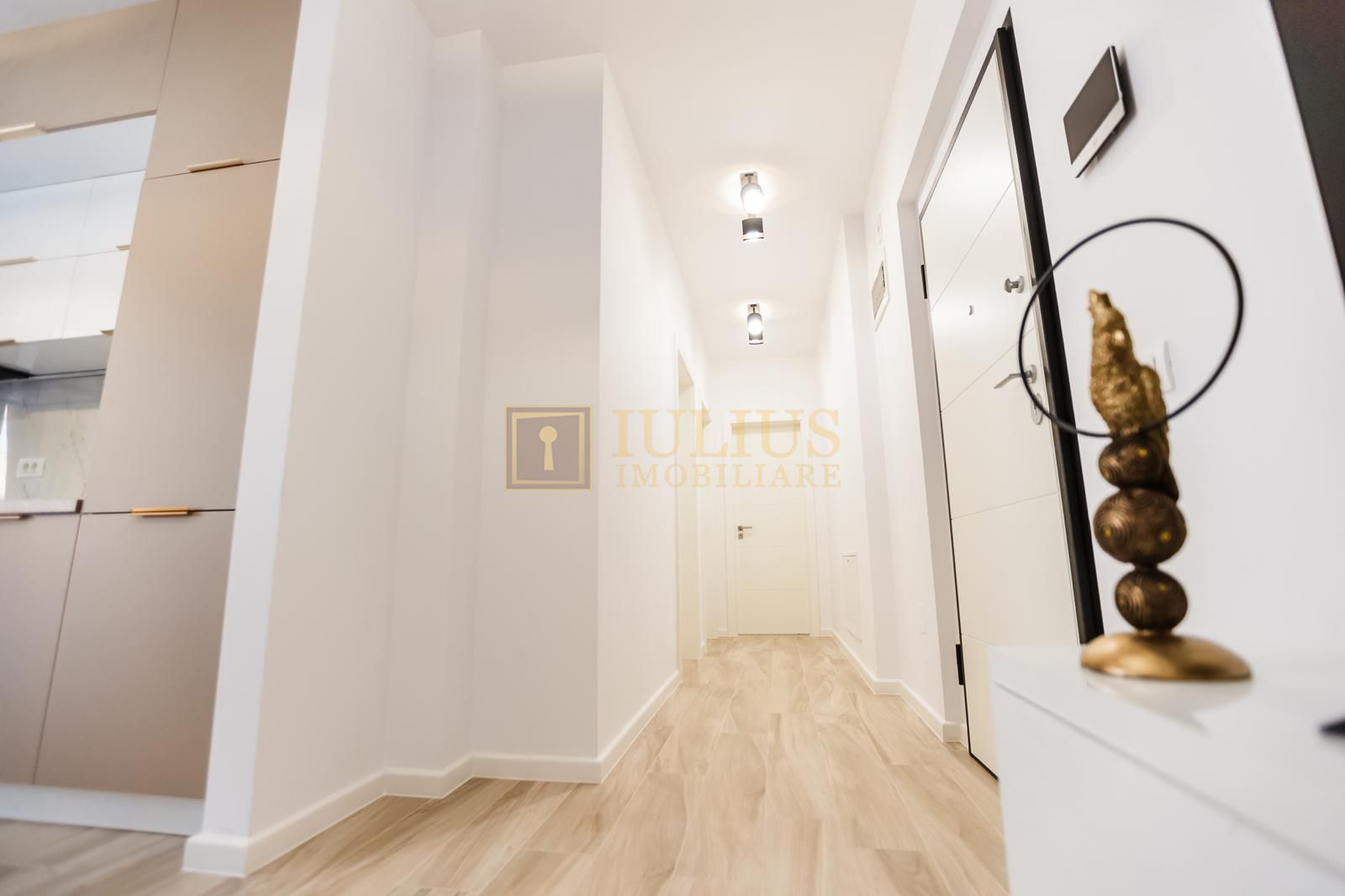 Future Residence, loc de parcare subteran, ctr ANAF inclus - Poză 10