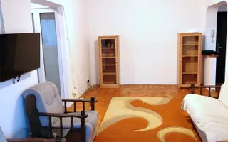 Inchiriere apartament cu 2 camere Pajura, Jiului - Poză 12
