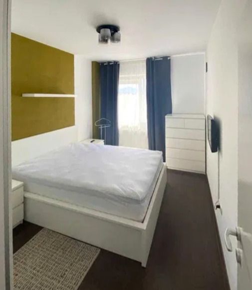 Un apartament care bifează exact ce contează spațiu lumină liniște și parcare - Poză 5