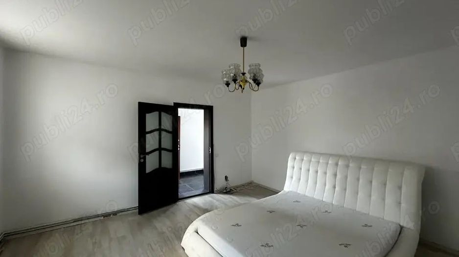 BRASADAS vinde Duplex 4 cam și curte 80 mp IRIS Bd. Muncii. - Poză 2