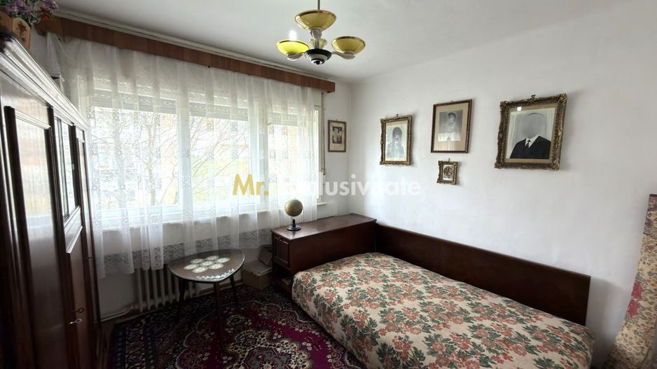 Apartament 3 camere MV1 Str. Gladiolei 6 Etaj III - Carei - - Poză 13