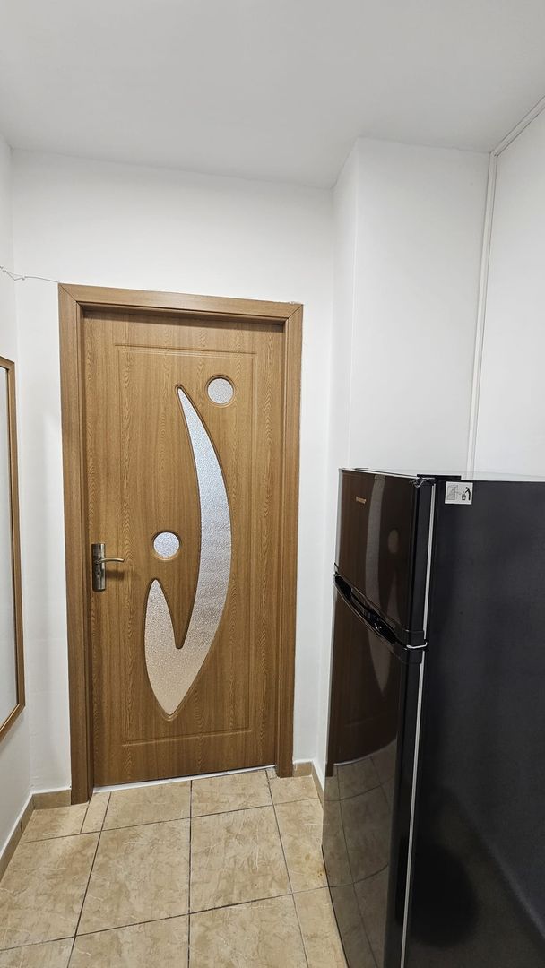 Vitan - Dristor - Garsoniera - Prima chirie - boiler electric - Poză 3