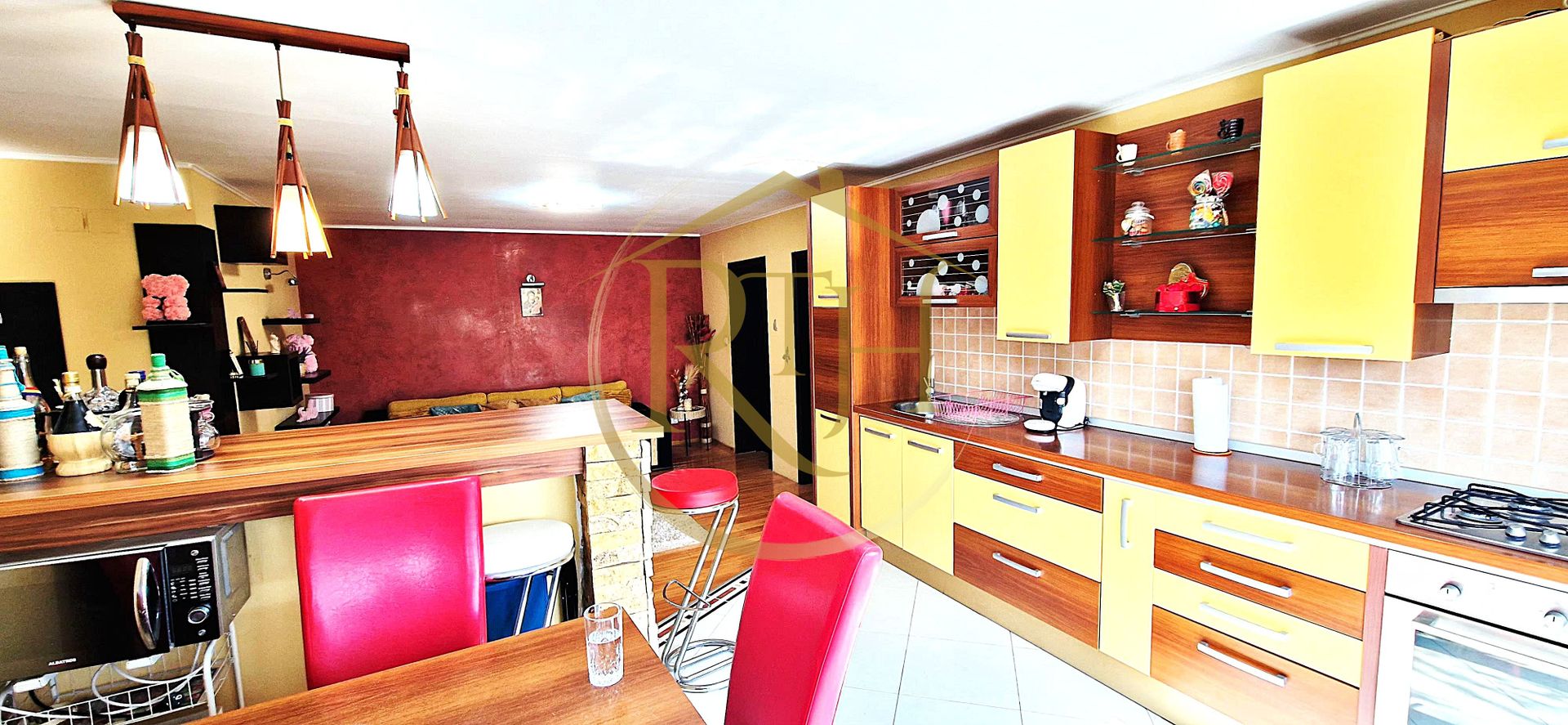 Apartament modern cu 2 camere de închiriat, etaj 2/3,  Giroc -zona Planetelor - Poză 9