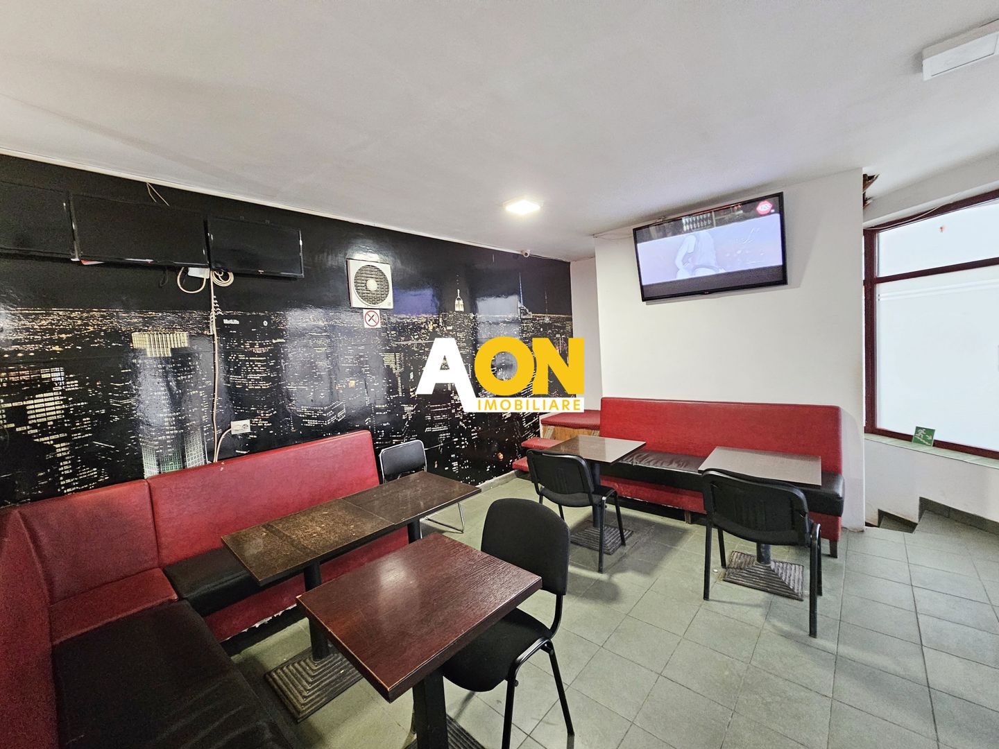 Spatiu comercial S+P+M zona Bulevardul Revolutiei - Poză 4