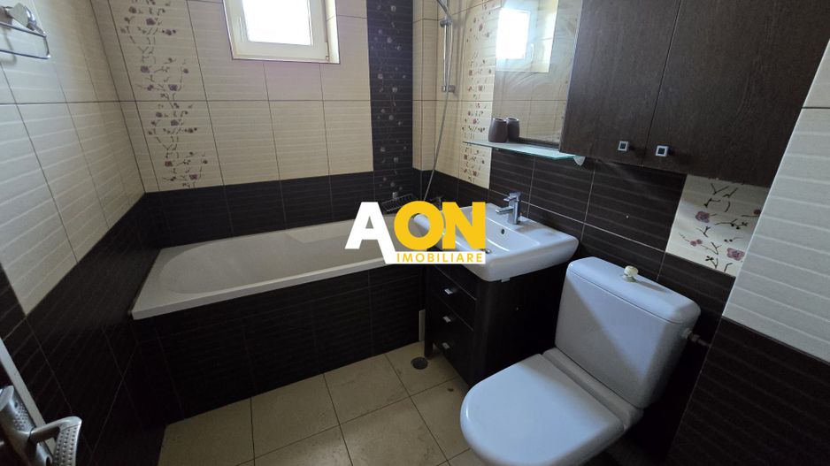 Apartament Zona Centru 3 Camere, cu Terasa 80mp - Poză 8