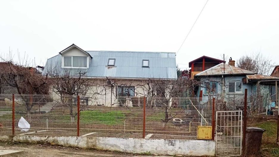 Casa si teren Pacurari (Iasi) - Gradina Botanica - Poză 1