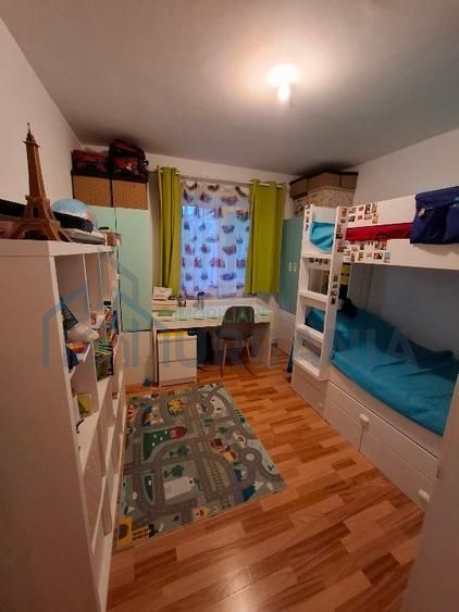 Apartament 3 camere decomandat - Poză 3