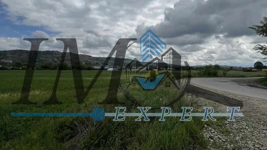 Teren extravilan de vânzare in Lancram - Poză 3