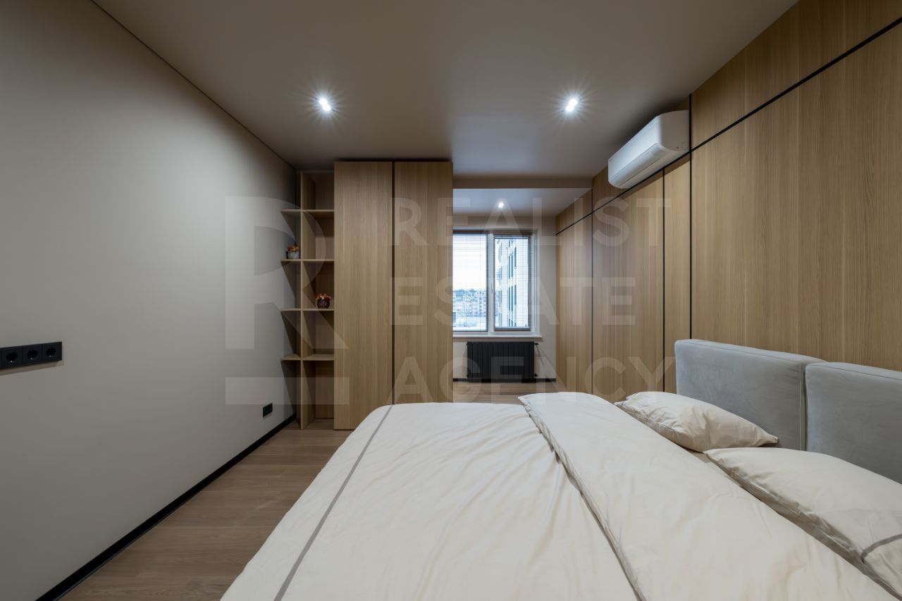 Vânzare, penthouse , 4 camere, str. Moara Roșie, Centru, - Poză 1