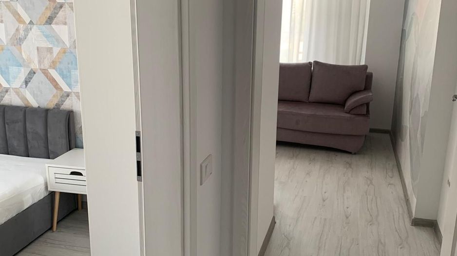 AP. 2 CAMERE- APARATORI, CENTRALA, MASINA DE SPALAT VASE, METROU - Poză 4
