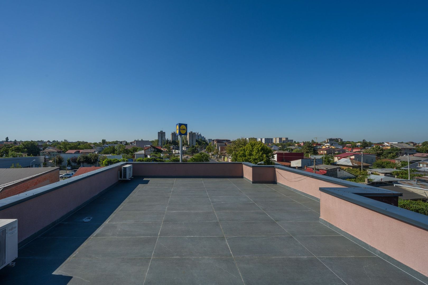 SI CASA SI AFACERE totul sub același acoperiș in Sector 5/Sălaj - LIDL - Poză 59