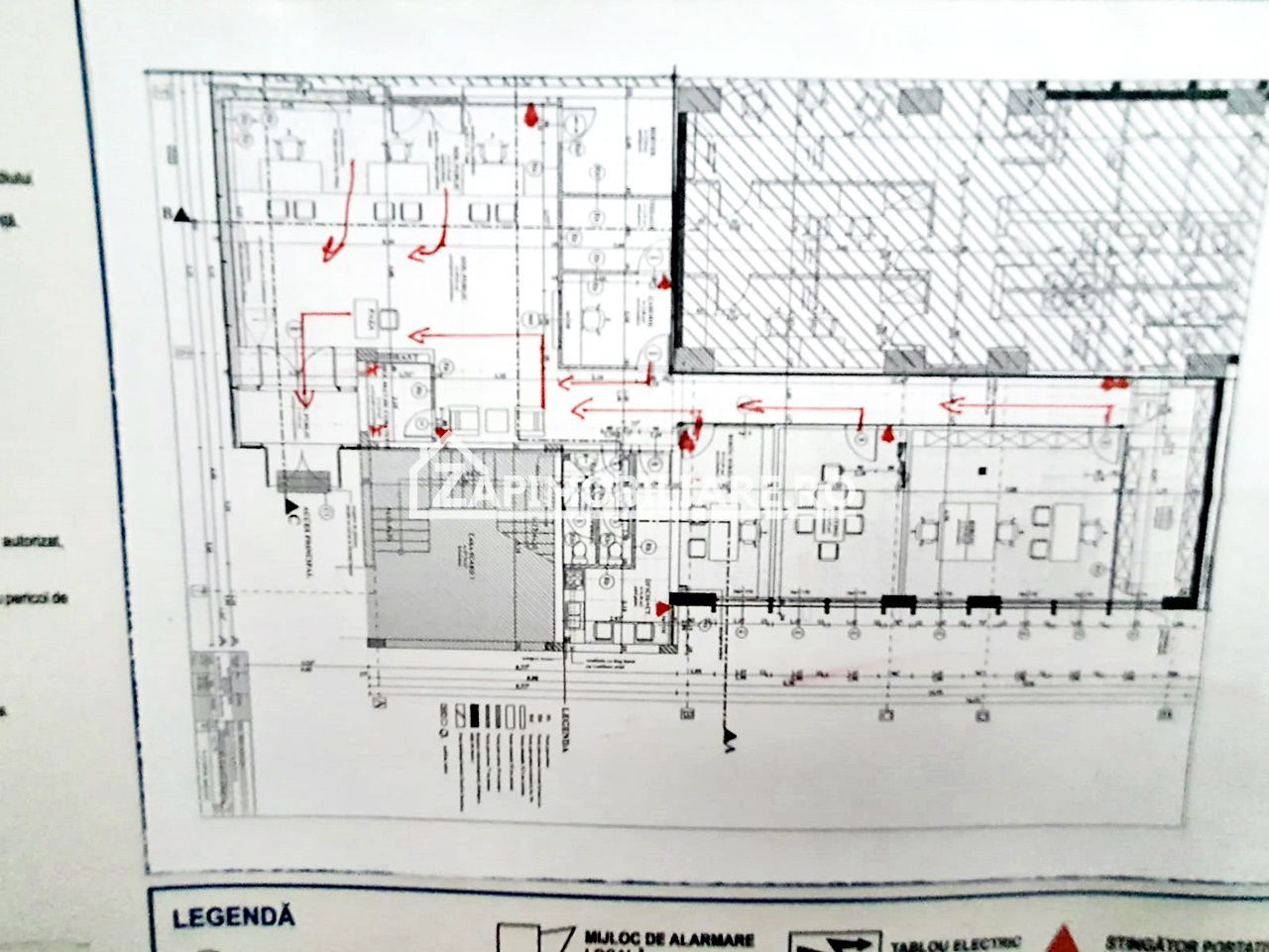 Spatiu Comercial Ultracentral 200 mp cu parcare - Poză 4
