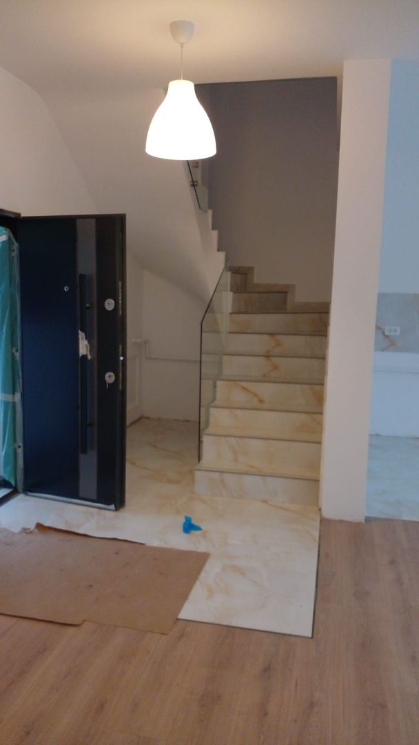 Reședință Modernă cu Finisaje Distinse - Poză 6