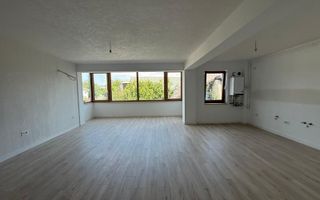 Titan /3 camere/ Etaj 1/ Incalzire in pardoseala - Poză 8