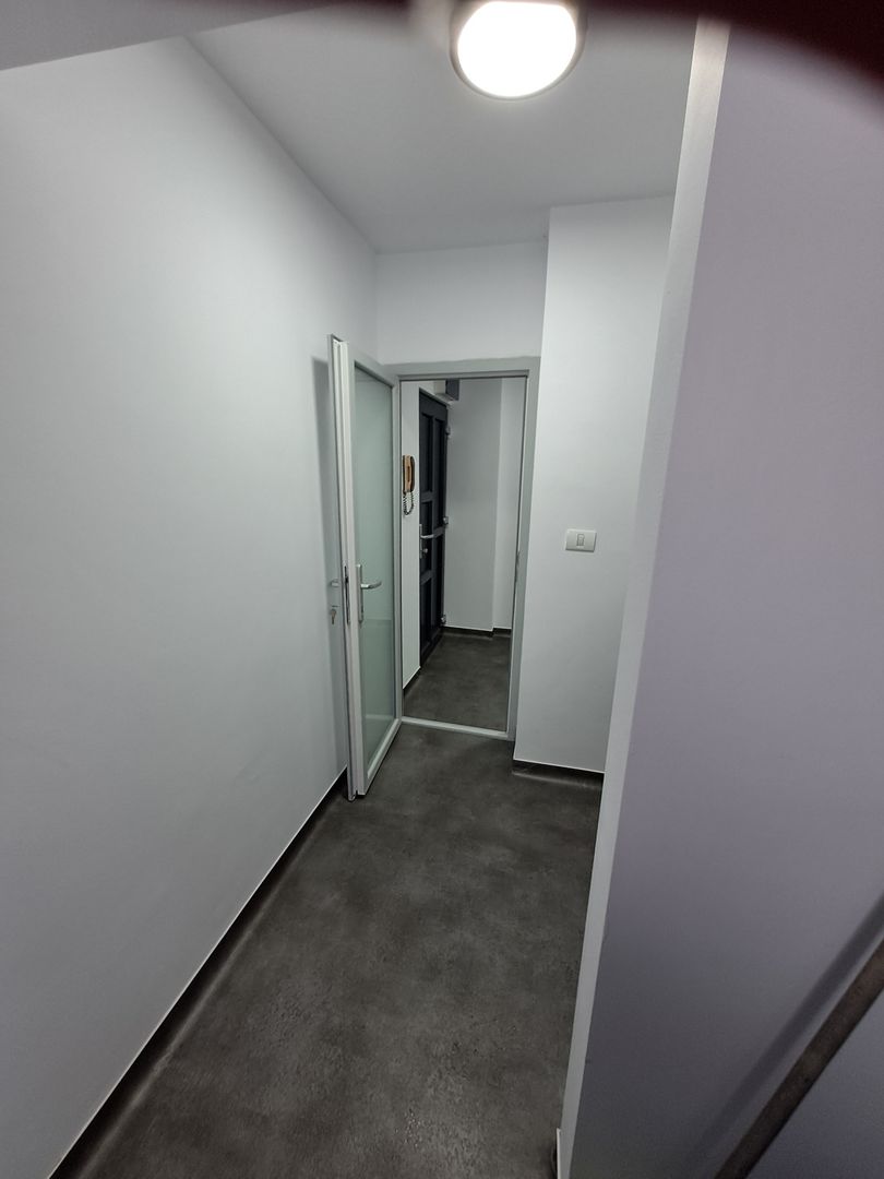 Spatiu Comercial pretabil cabinet medical Cetatii-Torontalului - Poză 4