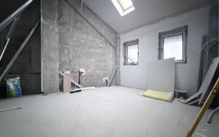 VANZARE 4 CAMERE | 136 MP UTILI | LOC DE PARCARE INCLUS | JIULUI - Poză 2