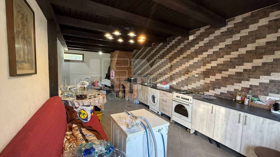 Casa Radauti I 5 camere I 219 mp I Teren 10 ari - Poză 19