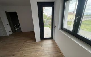 Duplex premium 130mp utili si 395mp teren in Giarmata Vii - Poză 9