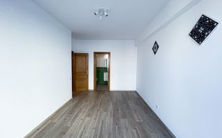 Apartament 3 camere 75 mp Parcare, zona Iulius Mall - Poză 9