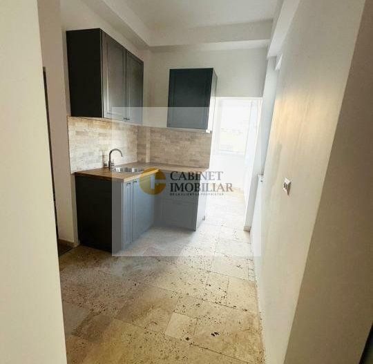 Apartament de vanzare 3 camere Calea Victoriei! - Poză 5