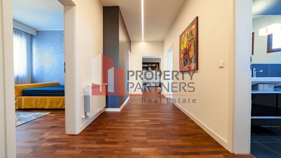 Vilă cu vedere panoramică – Central Brașov - Poză 5