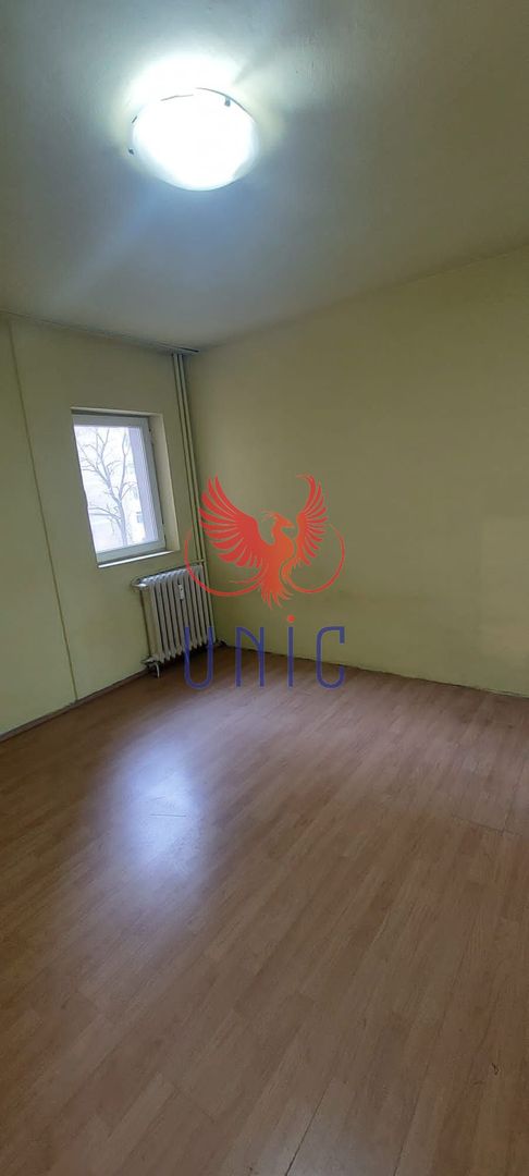 Apartament 3 camere, vis-a-vis de Polivalenta! - Poză 9