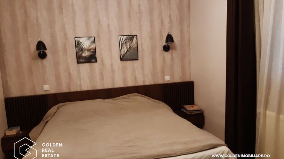 Casa mare, cu 4 apartamente a cate 1, 2, 3 și 4 camere fiecare - Poză 21